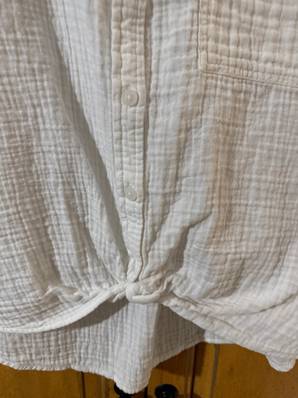 SO White Sleeveless Button-Up Tie Front Gauze Top - Picture 3 of 5